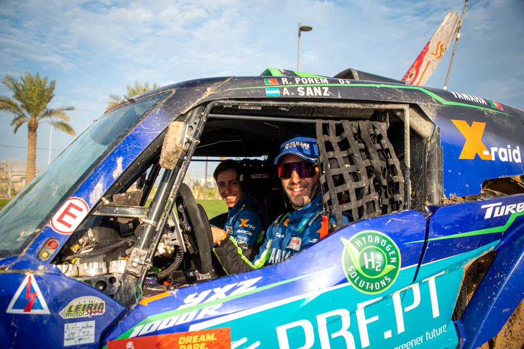 Los festejos de los pilotos que le ganaron al Dakar 2023: WhatsApp Image 2023-01-15 at 11.24.09 (1).jpeg